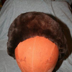 Elizabeth Bonwit Teller Fur(beaver) Snowball Hat